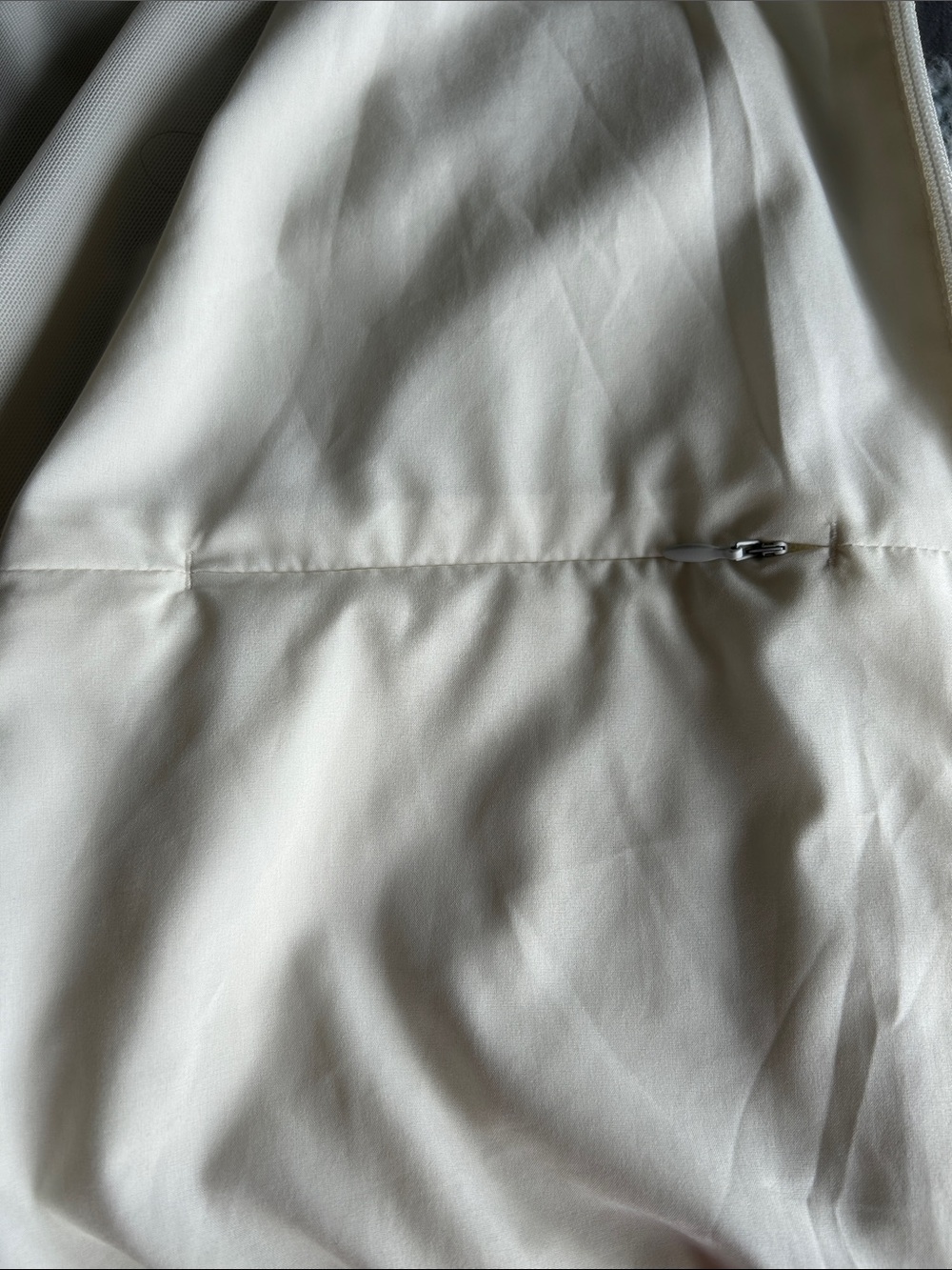 Old Navy StretchTech Packable Ruffle-Trim Jacket - Picture 9 of 9